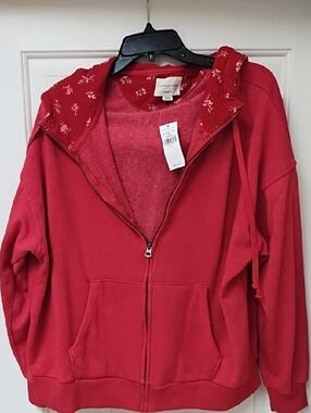 American Eagle Relaxed Fit Red Waffle Hoodie NWT! Super soft!